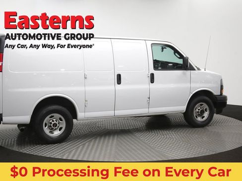 Used 2021 Chevrolet Express 2500 RWD image 35