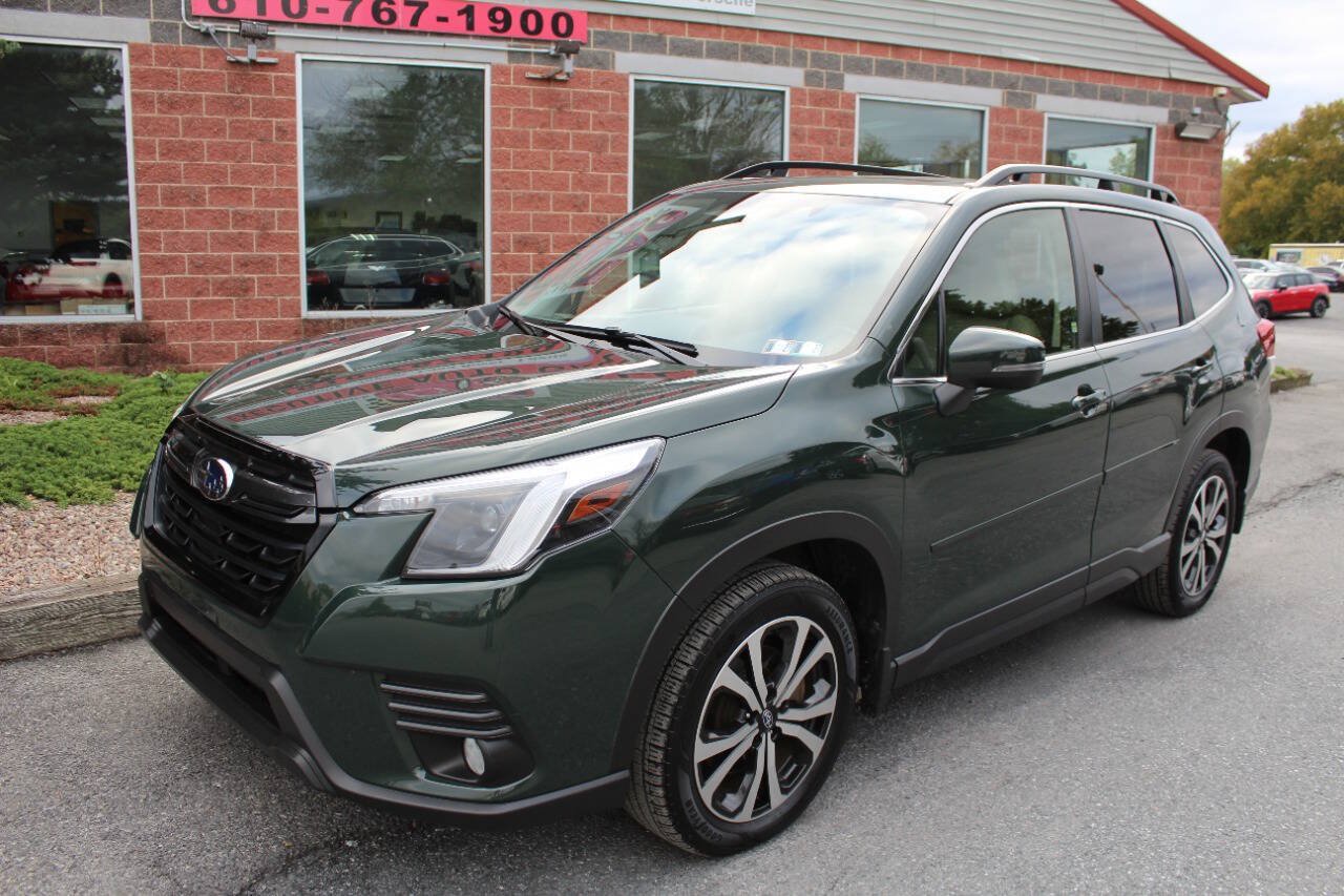 Used 2023 Subaru Forester Limited AWD/4WD image 2