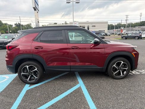 Used 2023 Chevrolet TrailBlazer RS w/ Convenience Package AWD/4WD image 5