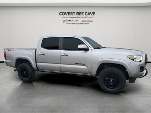 Used 2021 Toyota Tacoma SR5 image 12