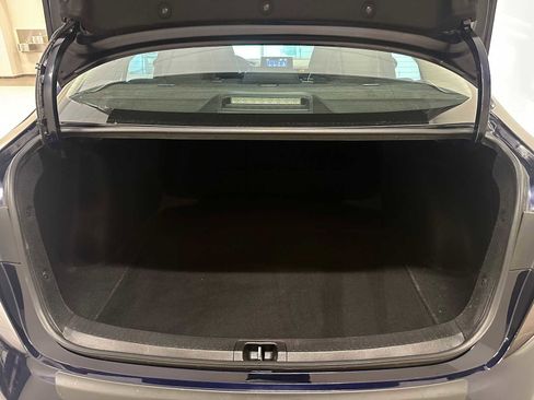 Used 2022 Toyota Corolla LE image 28