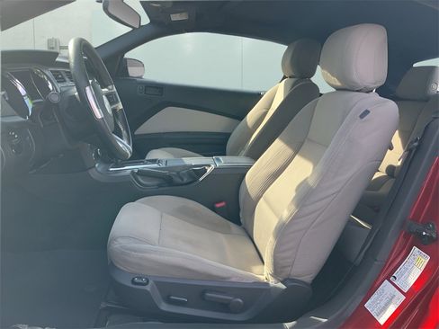 Used 2014 Ford Mustang V6 w/ Equipment Group 102A image 12