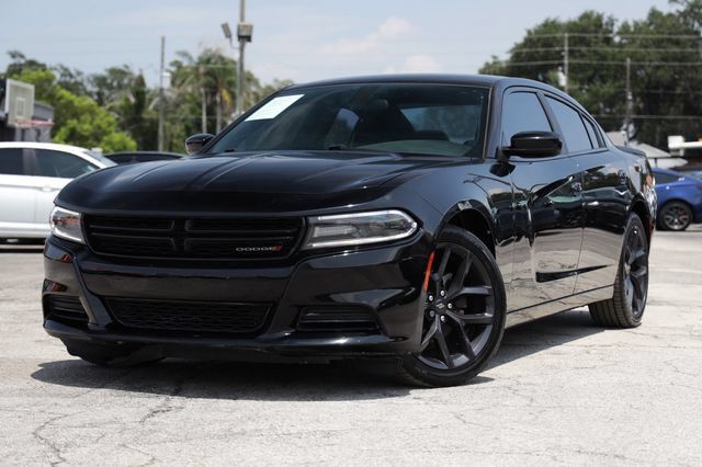 Used 2021 Dodge Charger SXT w/ Blacktop Package RWD image 1