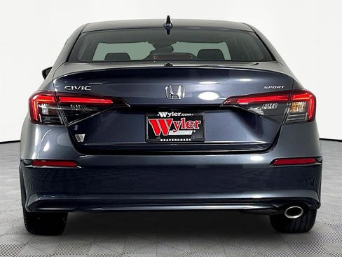 Used 2025 Honda Civic Sport image 5