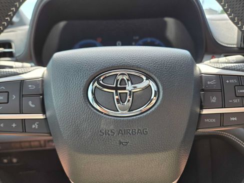 Certified 2026 Toyota Sienna XSE AWD/4WD image 25