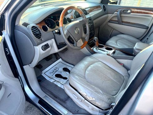 Used 2011 Buick Enclave CXL w/ Trailering Provision Package image 10