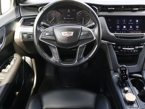 Used 2022 Cadillac XT5 Luxury image 14