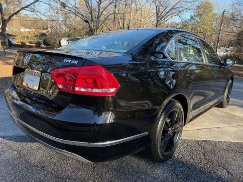 Used 2012 Volkswagen Passat TDI SE image 15