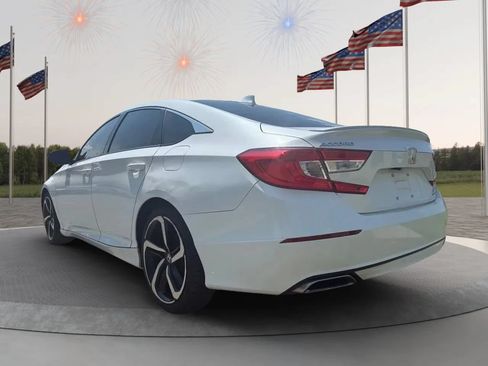 Used 2020 Honda Accord Sport image 3