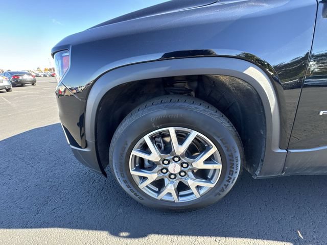 Certified 2023 GMC Acadia SLT AWD/4WD image 33