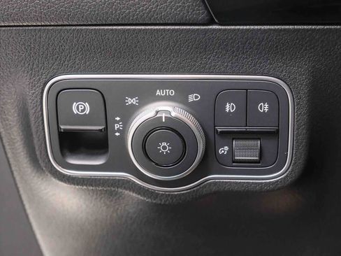 Certified 2023 Mercedes-Benz GLA 250 image 18