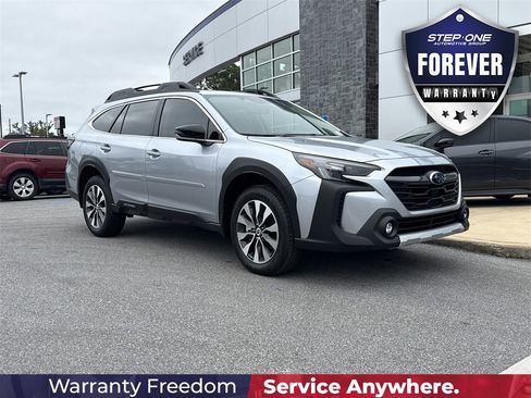 New 2025 Subaru Outback Limited image 11