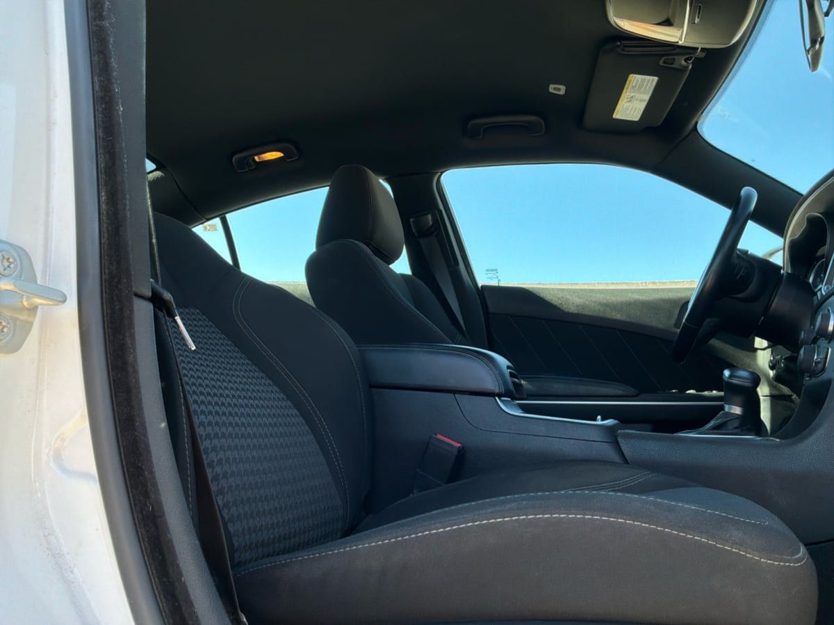 Used 2023 Dodge Charger SXT RWD image 21