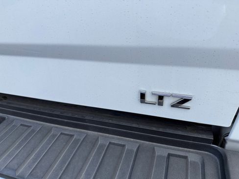 Used 2018 Chevrolet Silverado 2500 LTZ w/ Duramax Plus Package AWD/4WD image 16