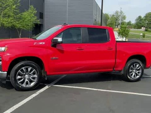 Used 2021 Chevrolet Silverado 1500 LT w/ Texas Edition Plus AWD/4WD image 4