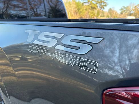 Used 2020 Toyota Tacoma SR5 image 41