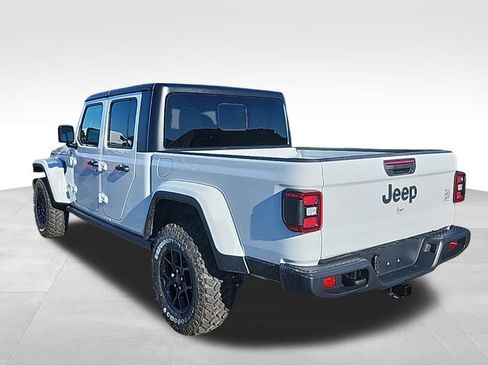 New 2026 Jeep Gladiator Willys image 17