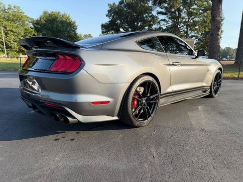 Used 2021 Ford Mustang Shelby GT500 RWD image 5