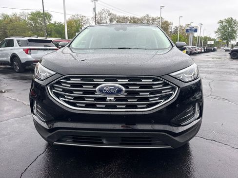 Used 2024 Ford Edge Titanium w/ Equipment Group 301A AWD/4WD image 3