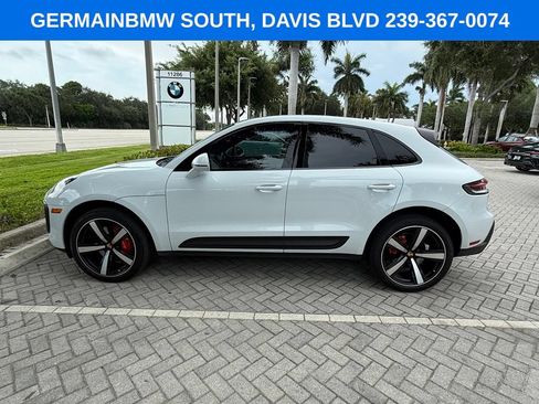 Used 2022 Porsche Macan S AWD/4WD image 3