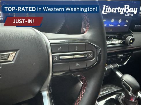 Used 2023 Chevrolet Colorado Z71 w/ Z71 Convenience Package 2 image 18