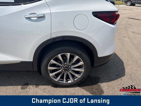 Used 2022 Chevrolet Blazer Premier AWD/4WD image 35