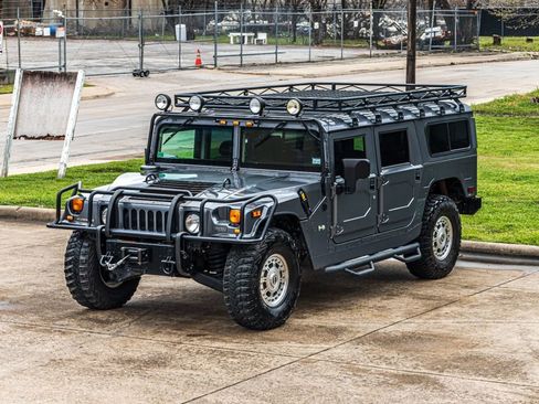 Used 2004 HUMMER H1 4-Door Wagon AWD/4WD image 11