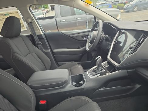 Used 2025 Subaru Legacy Premium AWD/4WD image 11