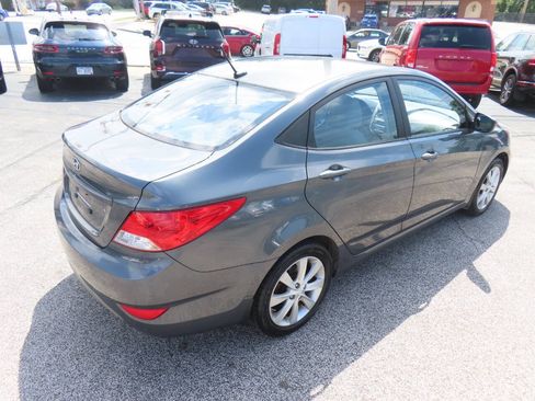 Used 2013 Hyundai Accent GLS w/ Premium Pkg FWD image 24