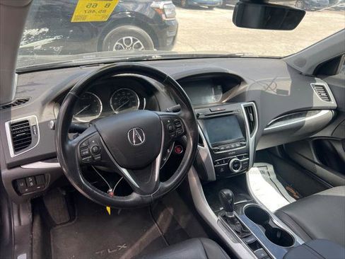 Used 2019 Acura TLX image 12