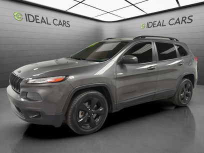 Used 2018 Jeep Cherokee Latitude w/ Altitude Package