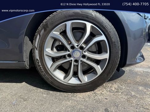 Used 2016 Mercedes-Benz C 300 4MATIC Sedan w/ Premium 1 Package image 11