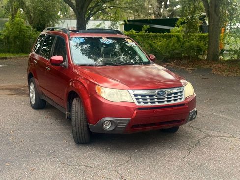 Used 2011 Subaru Forester 2.5X Limited w/ Popular Equipment Group 5A image 3