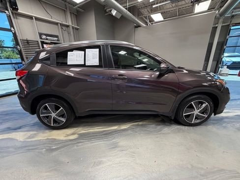 Used 2022 Honda HR-V EX image 30