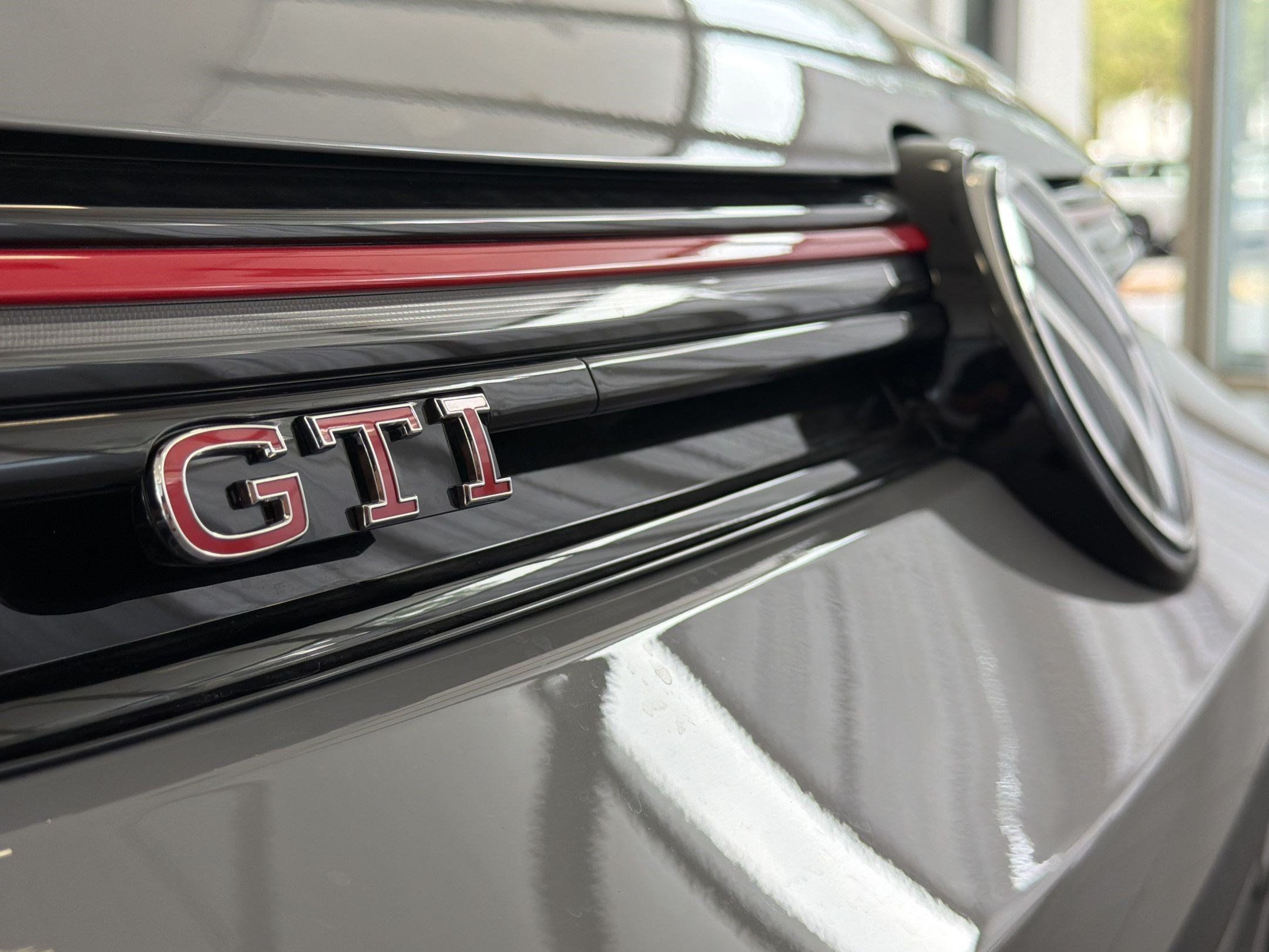 New 2026 Volkswagen Golf SE FWD image 35
