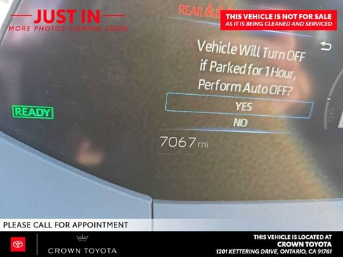 Used 2026 Toyota Prius XLE FWD image 5