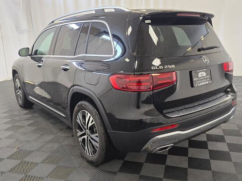 New 2026 Mercedes-Benz GLB 250 4MATIC image 4