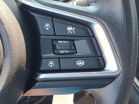Used 2025 Subaru Impreza 2.0i AWD/4WD image 11