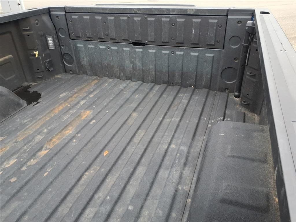 Used 2024 GMC Sierra 1500 AT4 w/ Technology Package AWD/4WD image 14