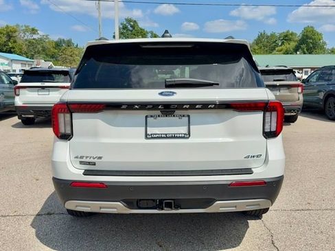 New 2026 Ford Explorer Active w/ Active Comfort Package AWD/4WD image 5