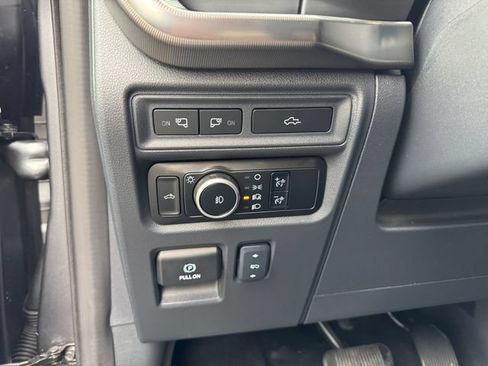 Used 2024 Ford F150 Lariat w/ Bed Utility Package AWD/4WD image 23