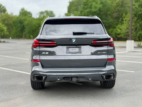 Certified 2026 BMW X5 xDrive40i w/ M Sport Package AWD/4WD image 5