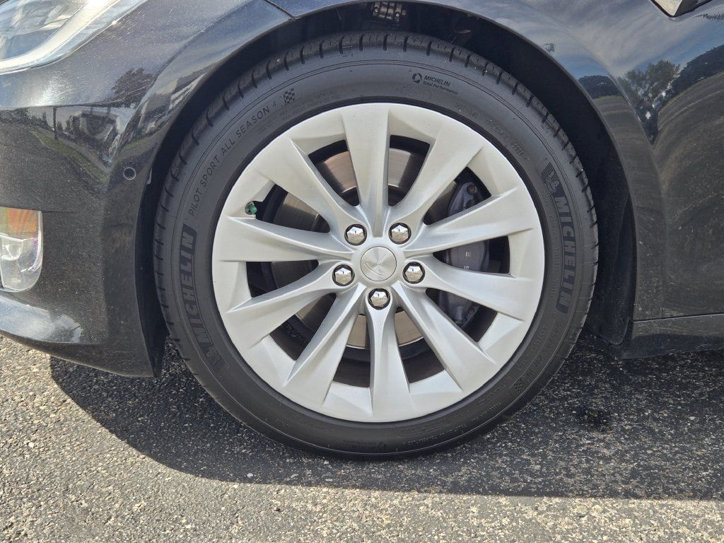 Used 2018 Tesla Model S 75D AWD/4WD image 6