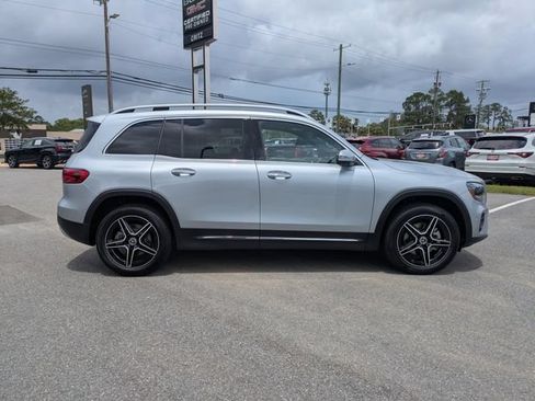 New 2026 Mercedes-Benz GLB 250 image 4