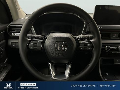 New 2026 Honda Pilot Touring image 11