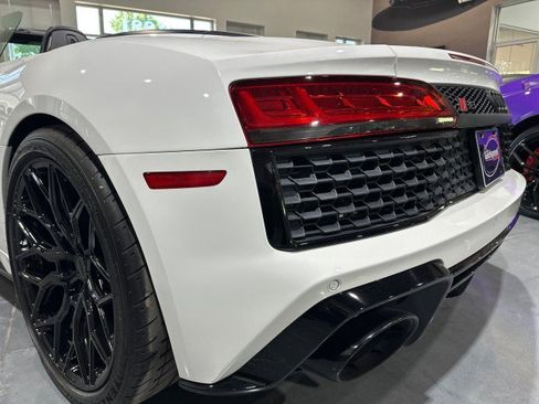 Used 2020 Audi R8 V10 w/ 20" Wheel Package AWD/4WD image 40