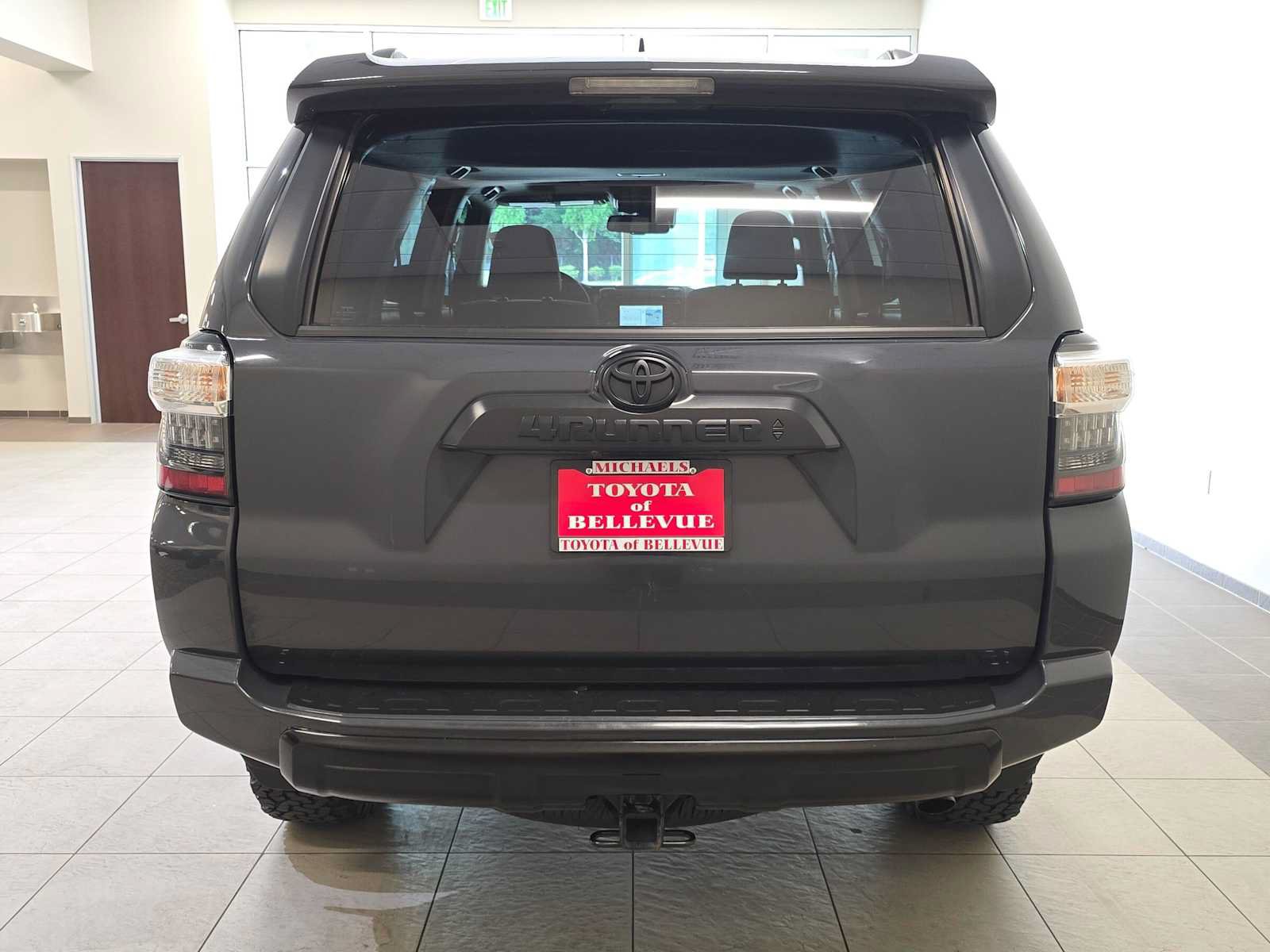 Certified 2024 Toyota 4Runner TRD Off-Road Premium w/ Off Road Premium Plus Package AWD/4WD image 5