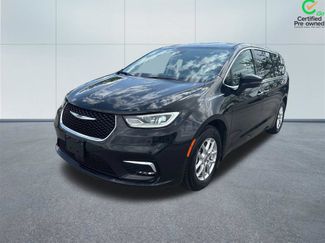 Certified 2023 Chrysler Pacifica Touring-L FWD video 2