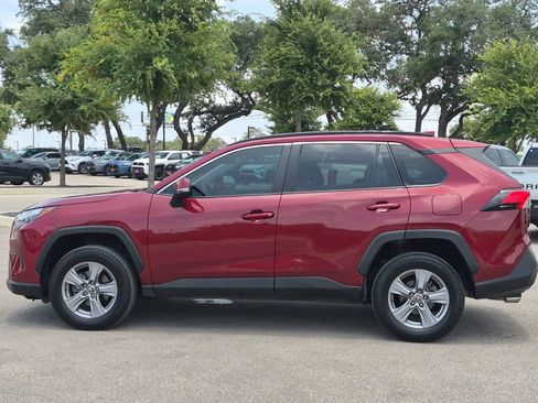 Certified 2022 Toyota RAV4 XLE w/ Convenience Package FWD image 2