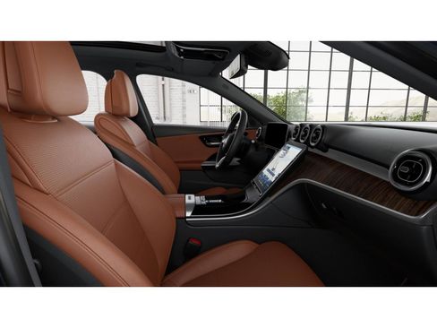 Certified 2022 Mercedes-Benz C 300 4MATIC Sedan image 4